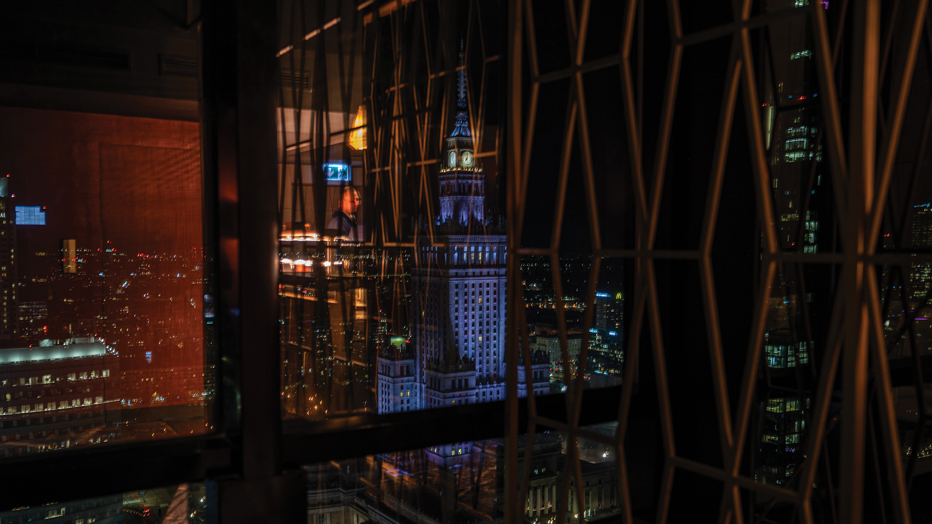 PANO_3_CMYK_300dpi_16x9